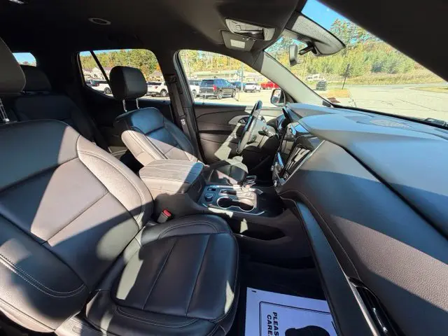 2022 Chevrolet Traverse - $23,495