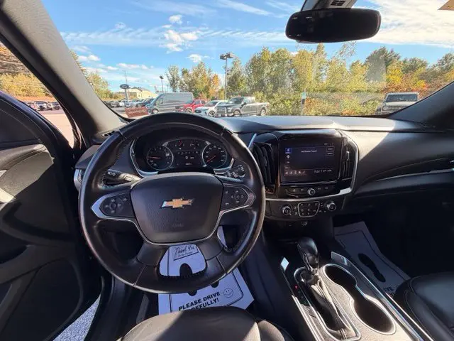 2022 Chevrolet Traverse - $23,495