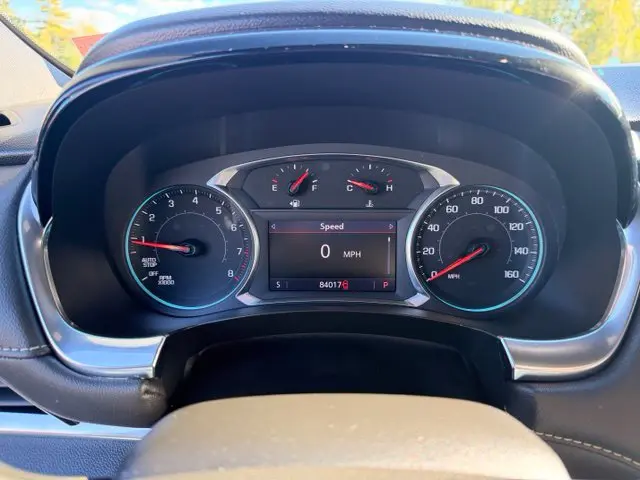 2022 Chevrolet Traverse - $23,495