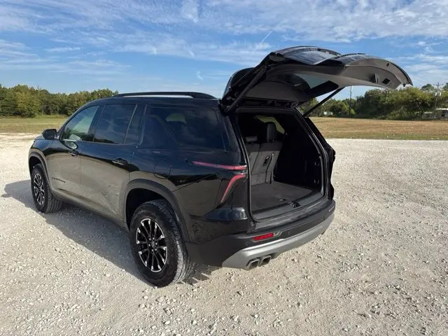2024 Chevrolet Traverse - $39,400