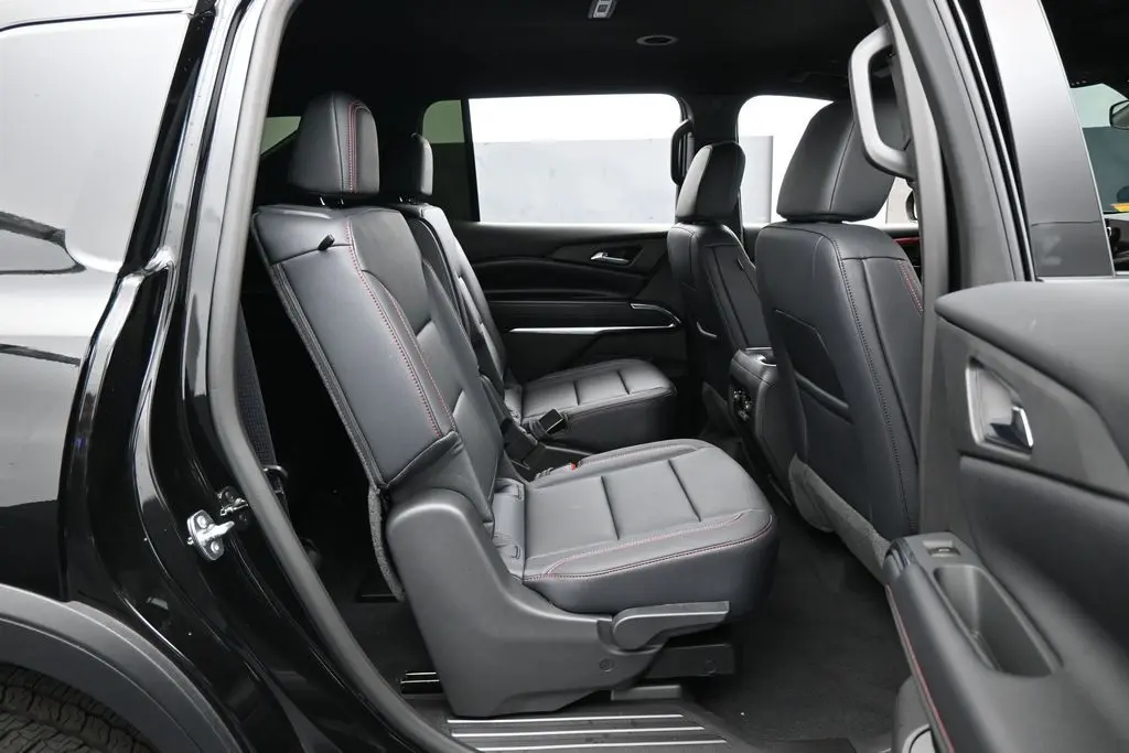 2026 Chevrolet Traverse - $45,994