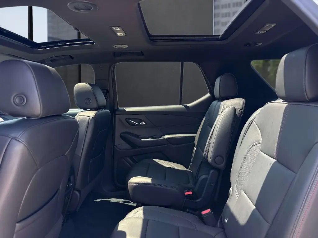 2023 Chevrolet Traverse - $39,995