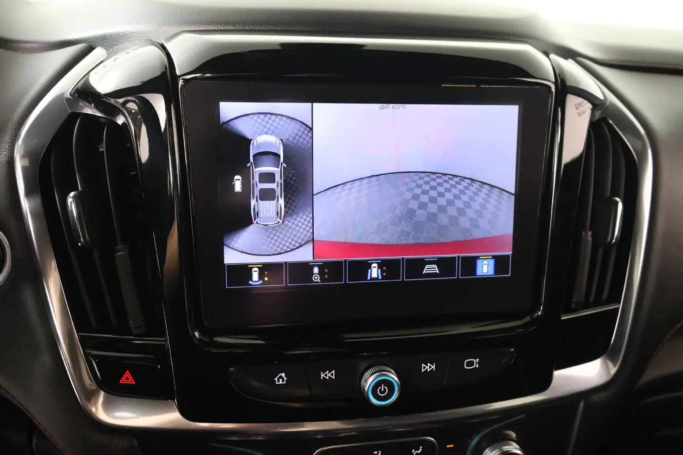 2023 Chevrolet Traverse - $27,997