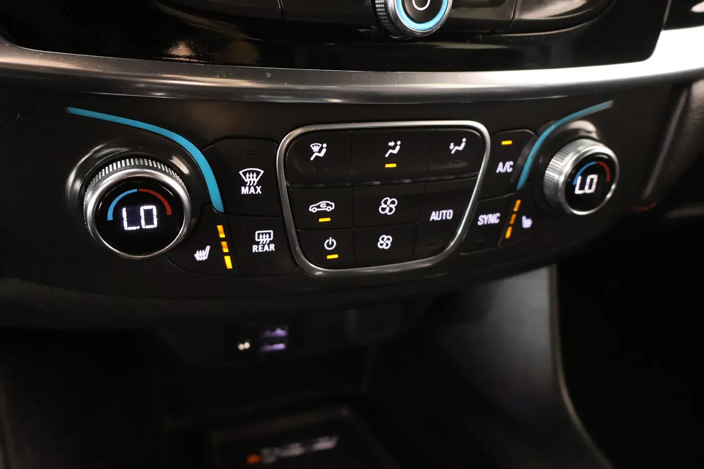 2023 Chevrolet Traverse - $27,997