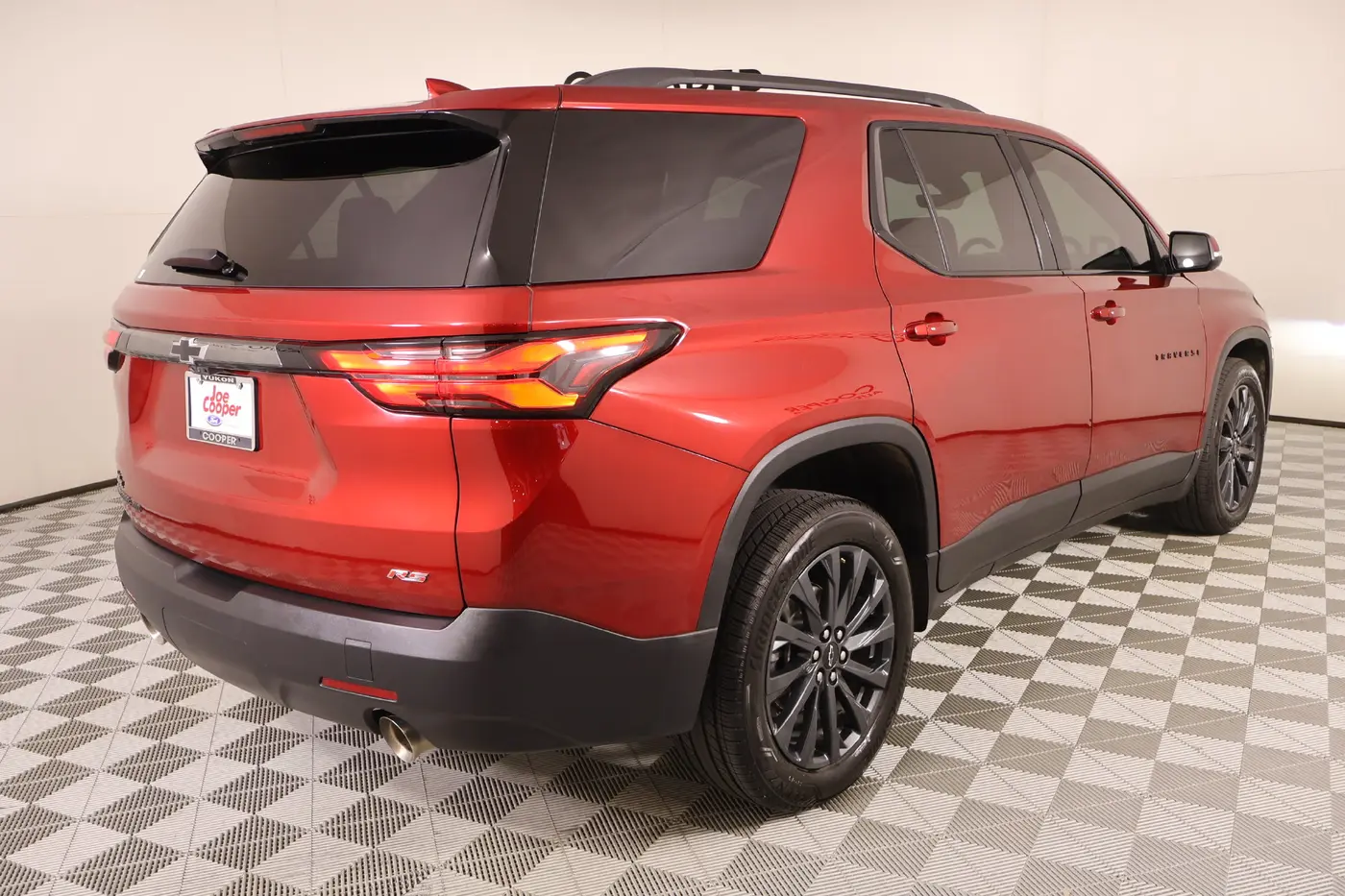 2023 Chevrolet Traverse - $27,997