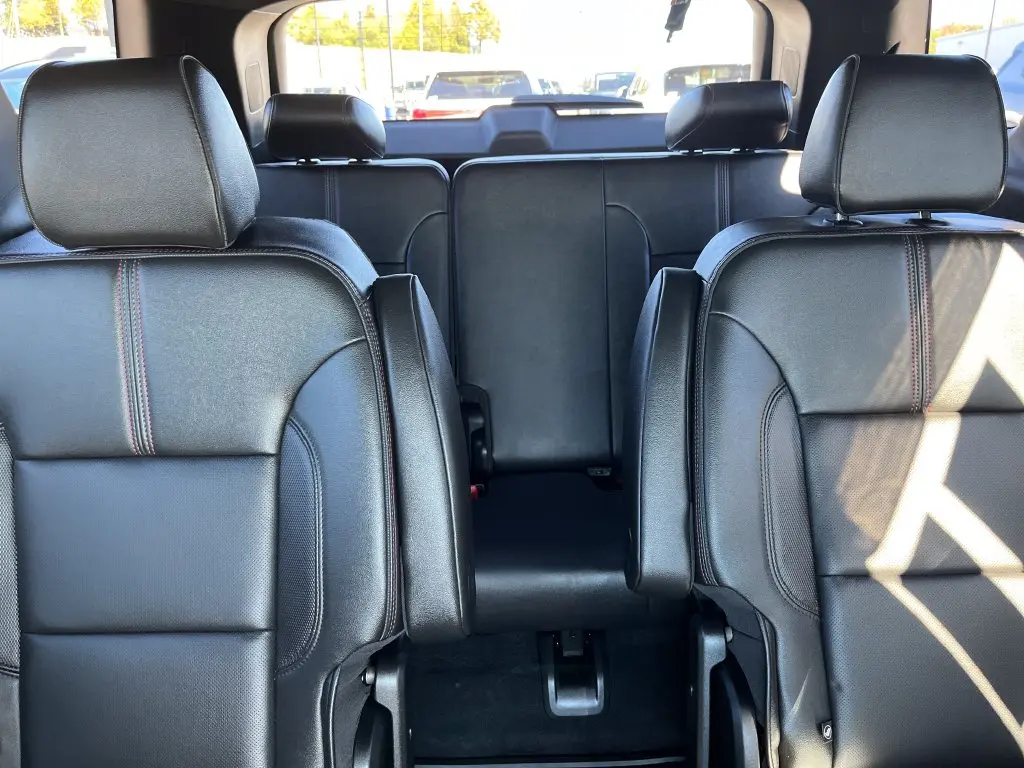 2023 Chevrolet Traverse - $34,400
