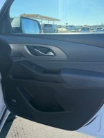 2018 Traverse Thumbnail 21