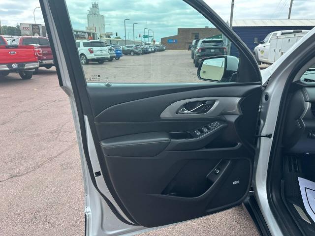 2019 Chevrolet Traverse - $23,900
