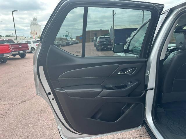 2019 Chevrolet Traverse - $23,900