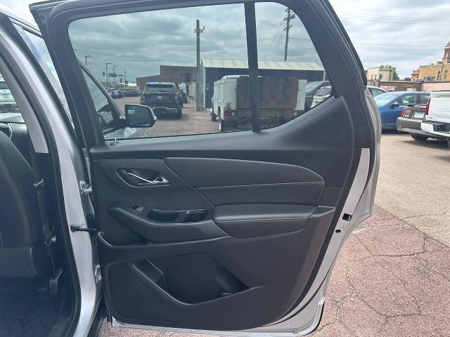 2019 Chevrolet Traverse - $23,900