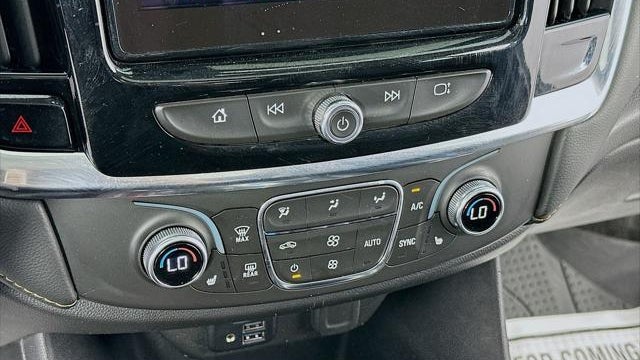 2021 Chevrolet Traverse RS