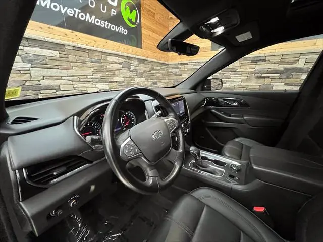 2023 Chevrolet Traverse - $34,999