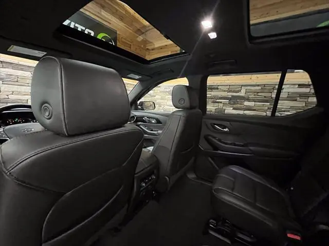 2023 Chevrolet Traverse - $34,999