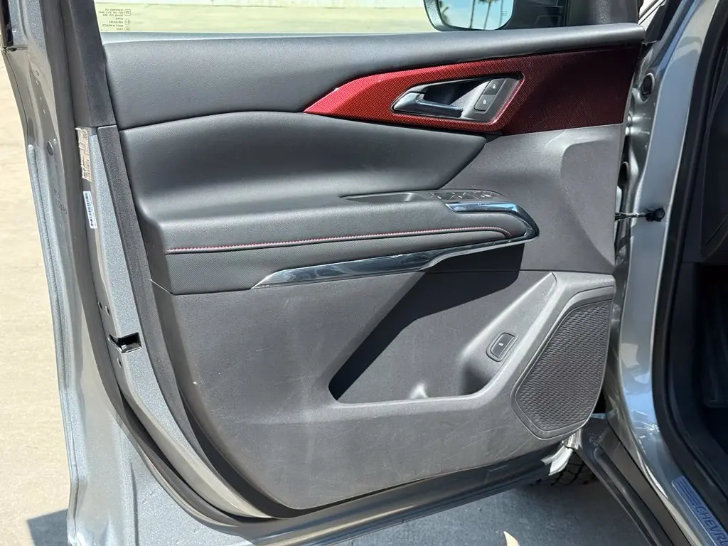2025 Chevrolet Traverse - $40,489