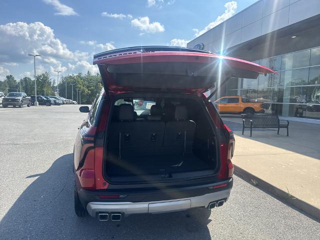 2025 Chevrolet Traverse - $43,995