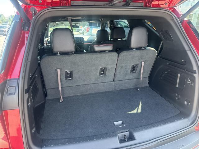 2025 Chevrolet Traverse - $43,995