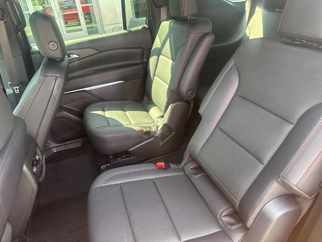 2025 Chevrolet Traverse - $43,995