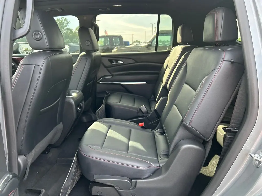 2025 Chevrolet Traverse - $46,799