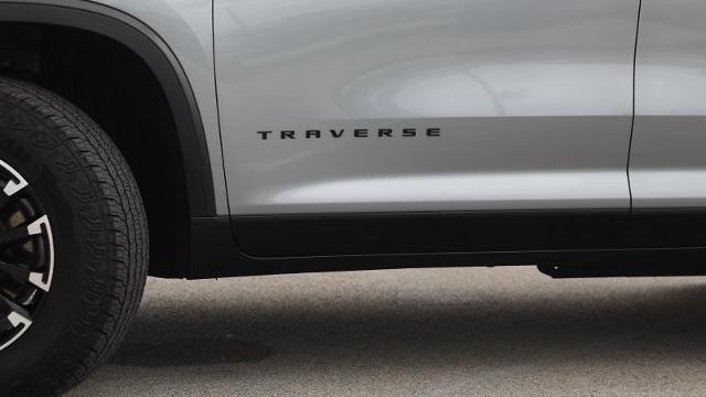 2025 Chevrolet Traverse Z71