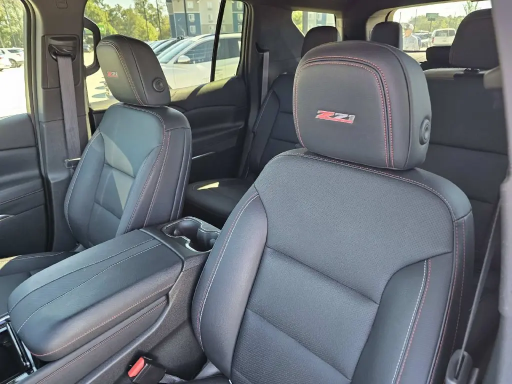 2025 Chevrolet Traverse - $44,000
