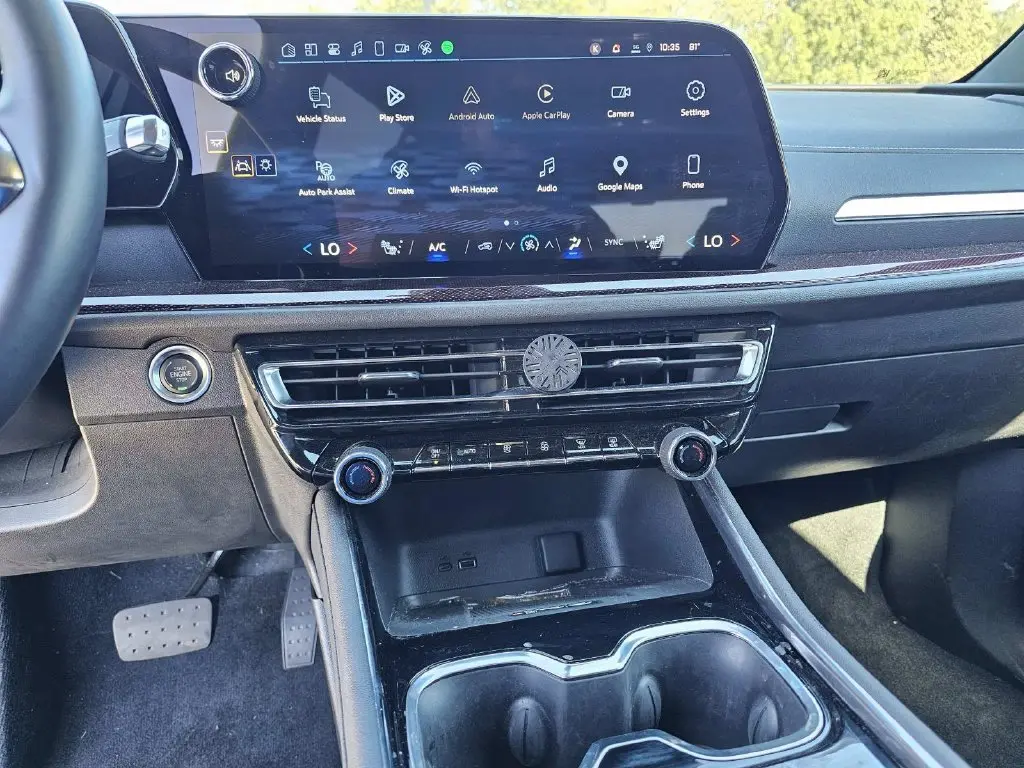 2025 Chevrolet Traverse - $44,000