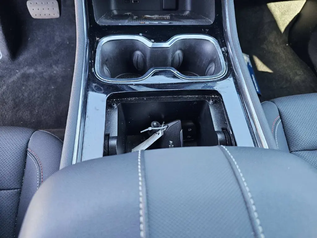 2025 Chevrolet Traverse - $44,000