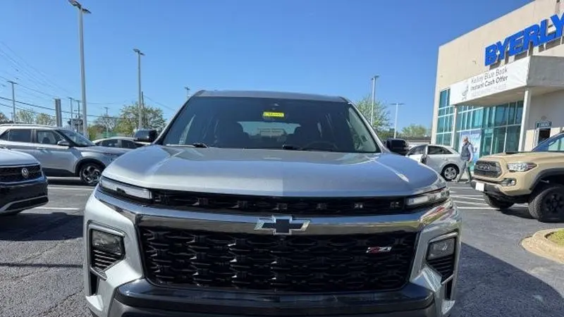 2025 Chevrolet Traverse Z71