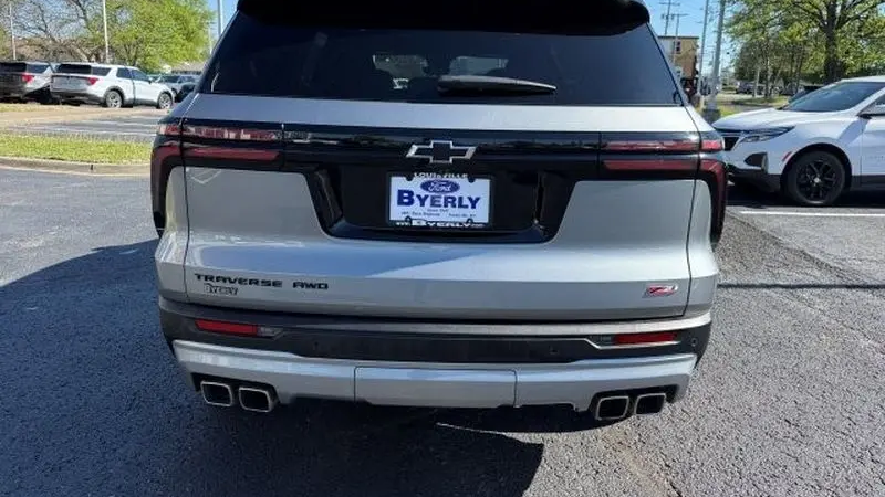 2025 Chevrolet Traverse Z71