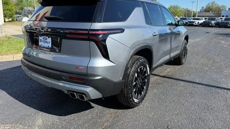 2025 Chevrolet Traverse Z71