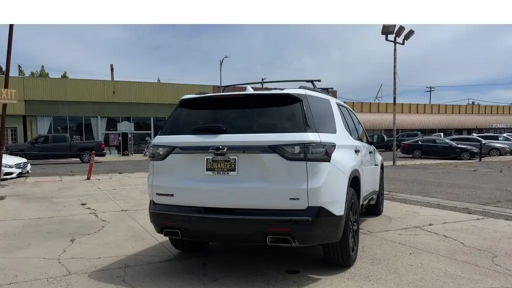 2021 Chevrolet Traverse Premier
