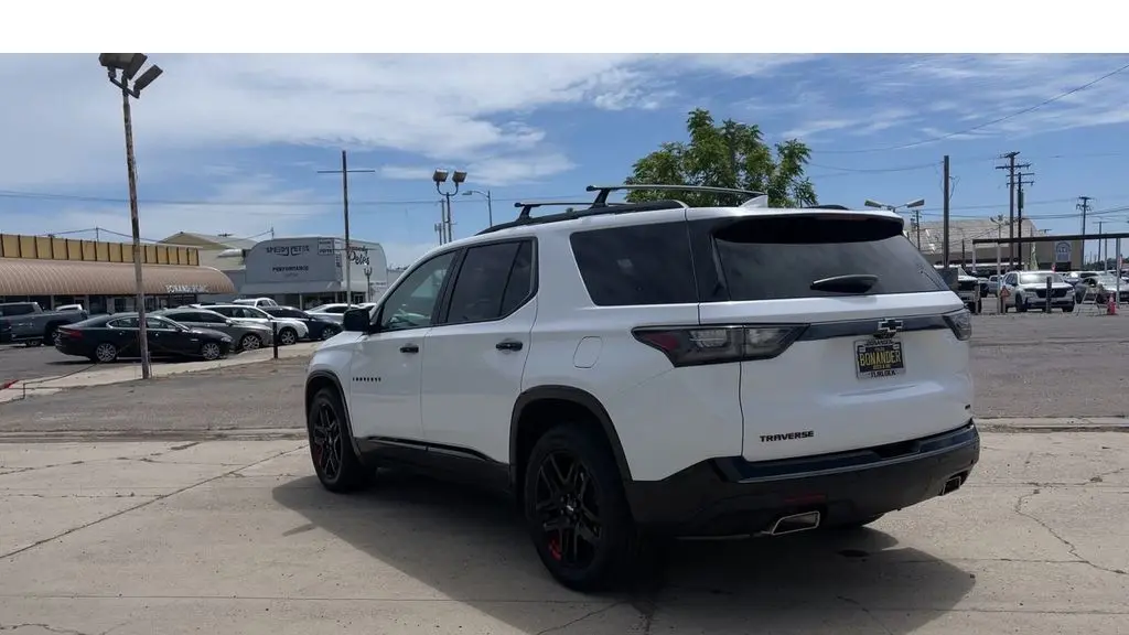 2021 Chevrolet Traverse Premier