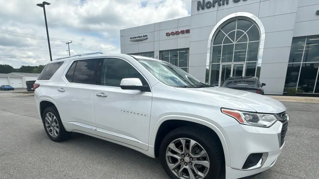 2021 Chevrolet Traverse Premier
