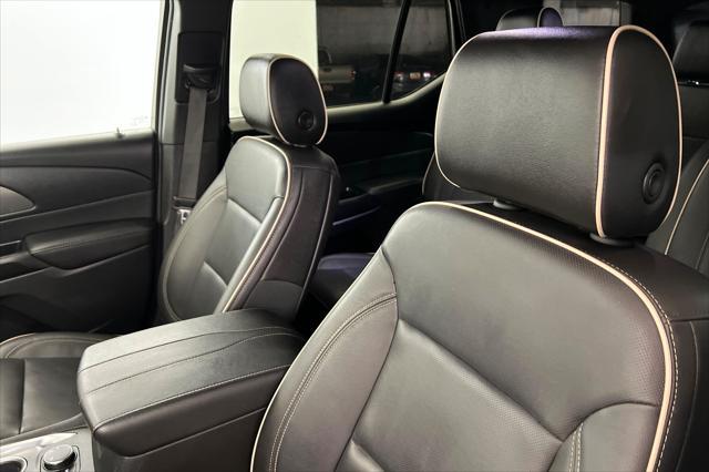 2023 Chevrolet Traverse - $28,999