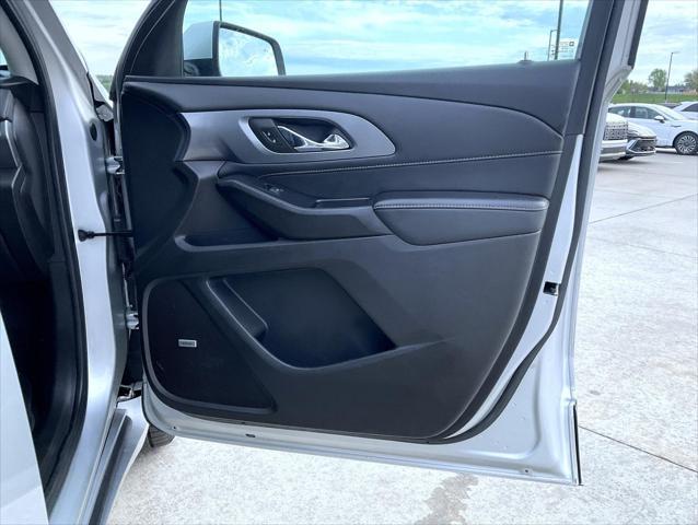 2021 Chevrolet Traverse - $23,700
