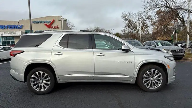 2022 Chevrolet Traverse Premier