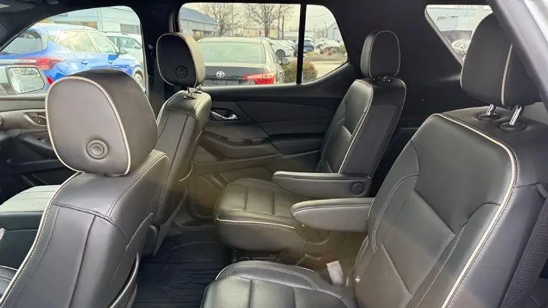 2022 Chevrolet Traverse Premier