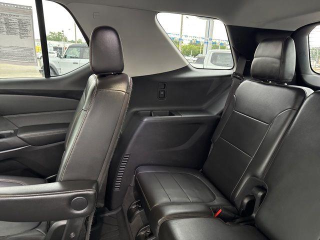 2021 Chevrolet Traverse - $24,999