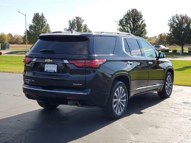 2022 Chevrolet Traverse - $27,900