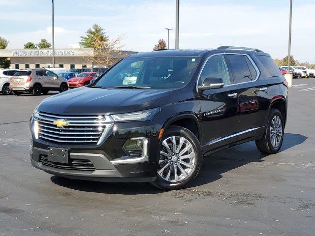 2022 Chevrolet Traverse - $27,900