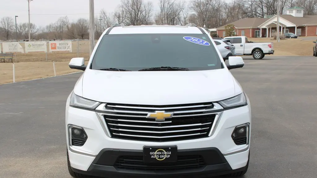 2023 Chevrolet Traverse Premier