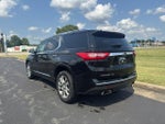 2019 Traverse Thumbnail 3