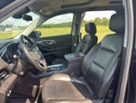 2019 Traverse Thumbnail 21