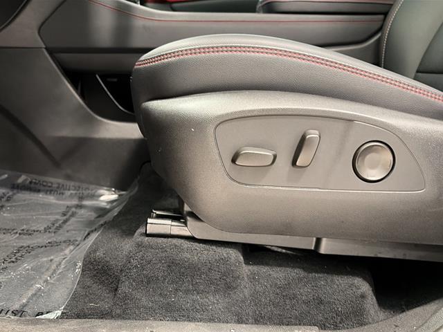 2024 Chevrolet Traverse - $42,500