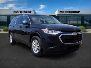 2020 Chevrolet Traverse with Mosaic Black Metallic Exterior