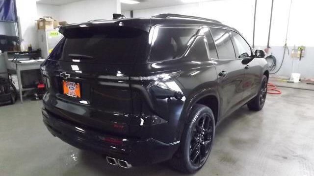 2025 Chevrolet Traverse RS