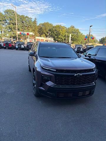 2025 Chevrolet Traverse RS — photo 1 of 11