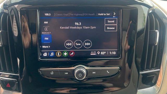 2023 Chevrolet Traverse LT
