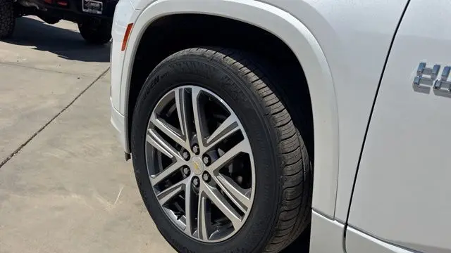 2023 Chevrolet Traverse High Country