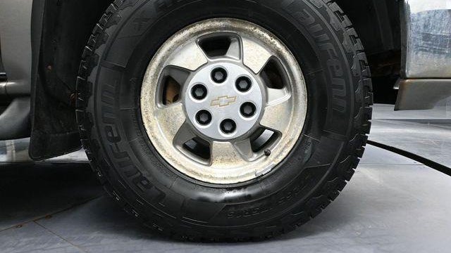 2002 Chevrolet Suburban 1500 LS