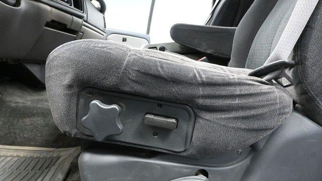 2002 Chevrolet Suburban 1500 LS